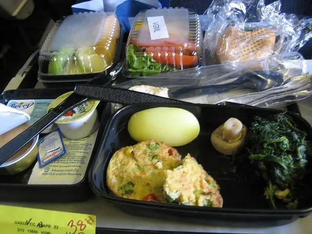 comida-vegetariana-aviones