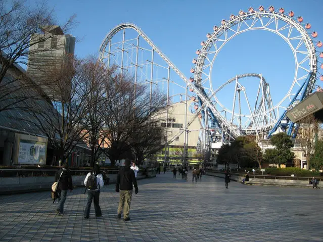 parque-de-atracciones-en-tokio-japon