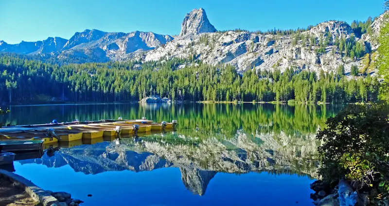 Lake-George-Sierra-Nevada-California
