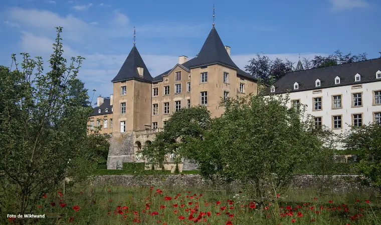 El-Gran-Castillo-de-Ansembourg-luxemburgo