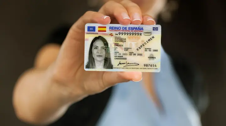 diferencia entre naturalizado y nacionalizado